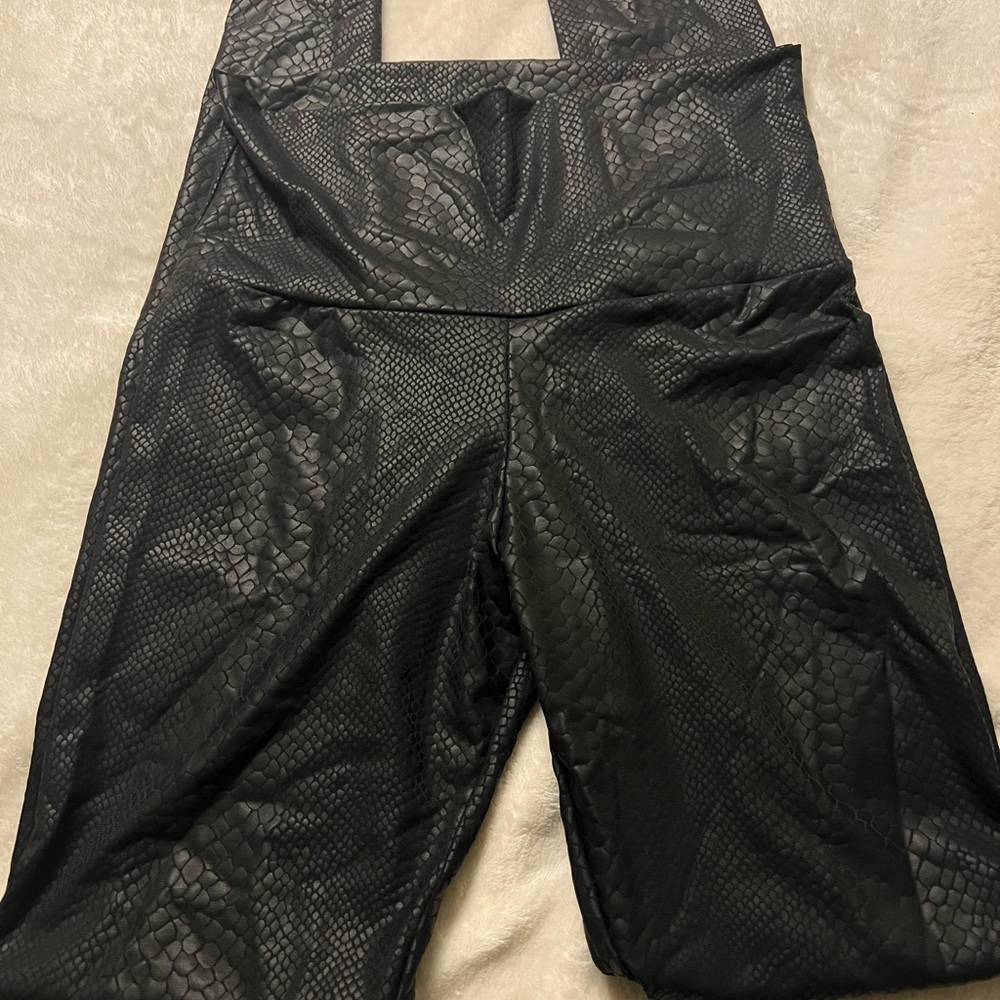 Black Snakeskin Print leggings